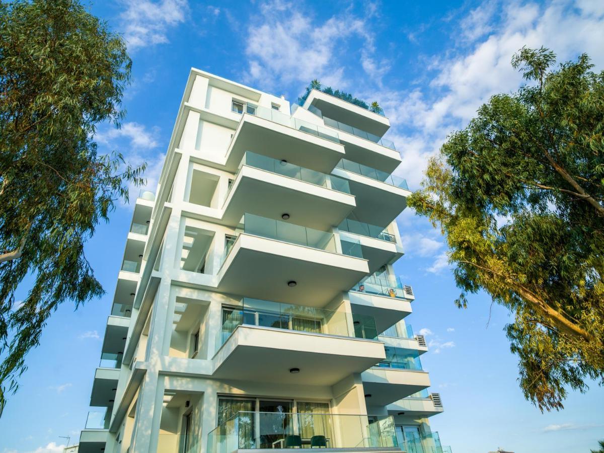 Liv Urban Suites Lárnaca Exterior foto